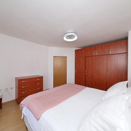Apartment Rimanic Zara Esterno foto