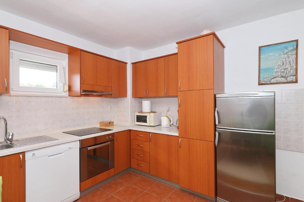 Apartment Rimanic Zara Esterno foto